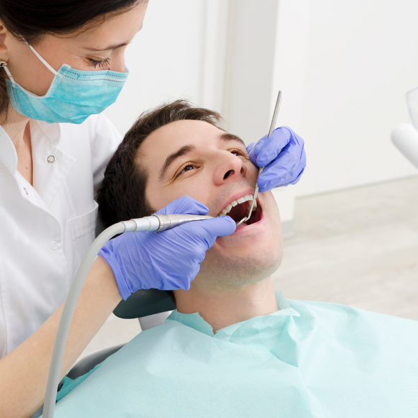 Cuidado de encías en Clínica Dental Olmo Córdoba